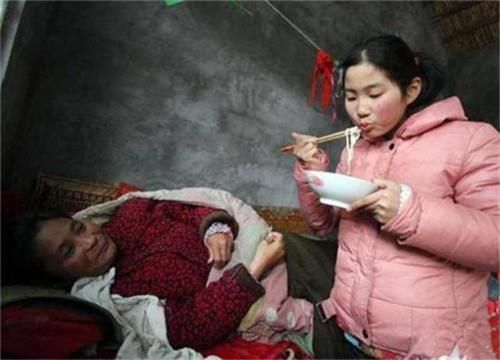 爷爷|学霸孙女高考分数47分，爷爷含泪询问原因，知道真相后大家沉默了！