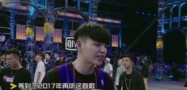  天赋|多次参加选秀节目被忽略，靠着自己的搞笑天赋爆红，圈粉无数