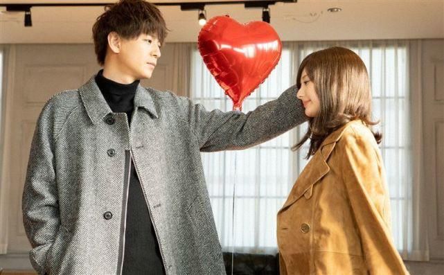  乐坛|21岁的日本乐坛新人，被封为滨崎步接班人，首次挑大梁演传奇天后