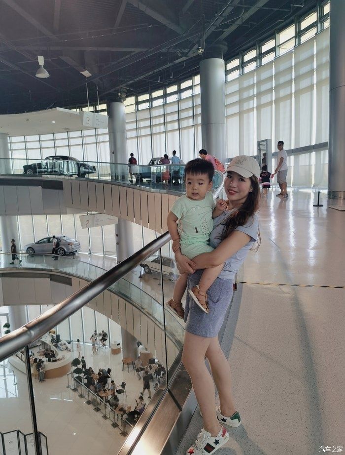 出发|提车后开途观L出发汽车博物馆，培养满足孩子的好奇心！