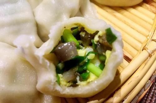  糖尿病人|饺子会升高血糖吗，学会4个吃饺子的方法，糖友也能放心吃饺子了