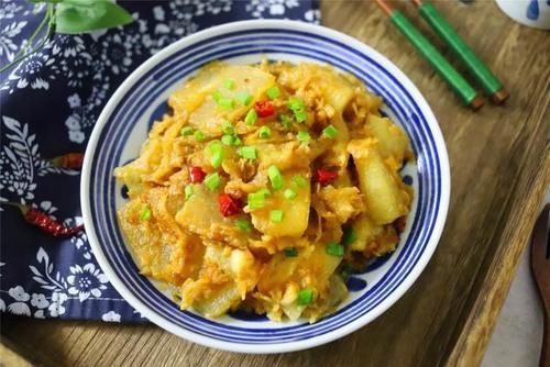 鸡蛋|冬瓜加个鸡蛋,不炒不煮汤,比肉还好吃,2块钱做一盘,便宜实惠