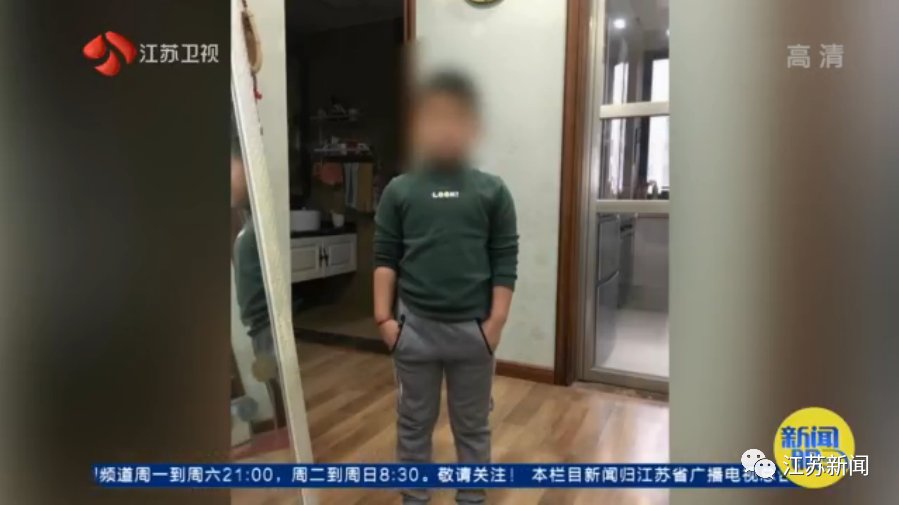  发现|6岁男童游泳课上不幸溺亡！家长痛心：在水里挣扎10分钟没人发现…
