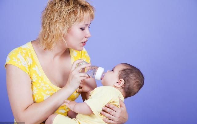  拒收|收养十几年 亲妈来认亲给30万 养父拒收 去一趟养女学校 含泪收下