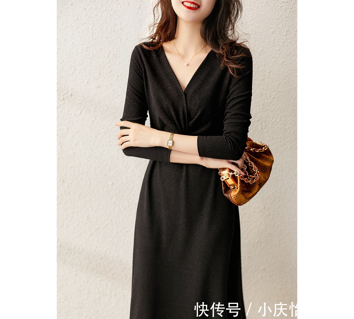 特别|运动装再美秋游也不适合穿!“淑女裙”才是主流新宠,显白又洋气