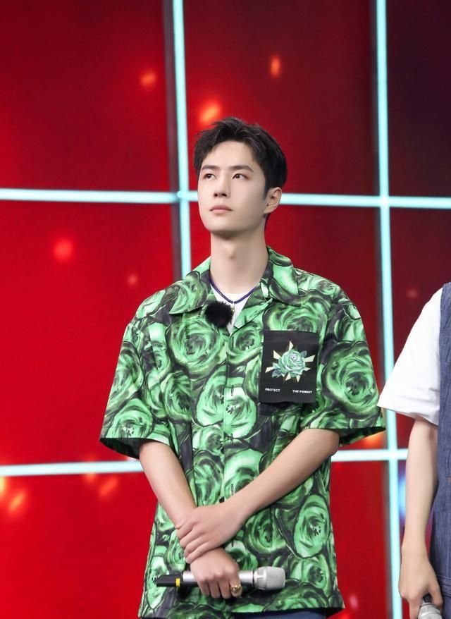  样子|王一博你叼着药瓶跳舞的样子真的让人心疼！