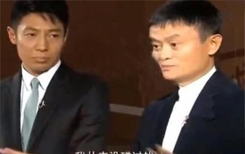  再次出现|1963年，女会计携巨款失踪，再次出现时，她已在水泥地里沉睡21年