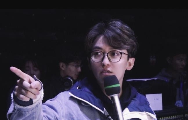  导演|还记得《奔跑吧》最帅的导演吗跑男结束后竟变成这样，让人意外