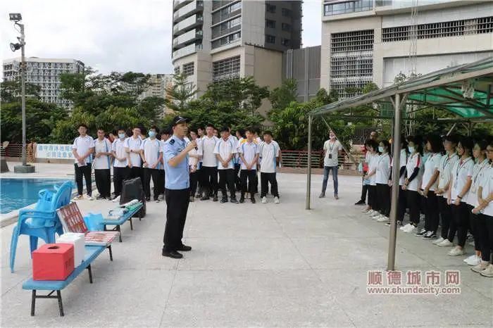  暑期|容桂：警校携手，守护学生暑期安全