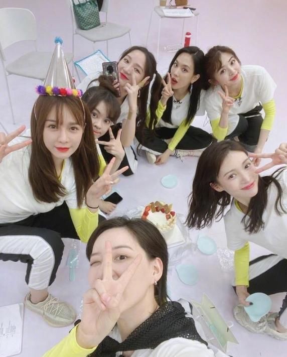  姐姐|姐姐淘汰有规律，除了人气差，还有年龄大，看伊能静还能撑到几时