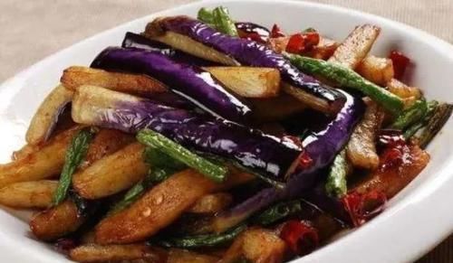 茄子|炒茄子,不要直接下锅,不入味还吸油!教你大厨做法,太香了