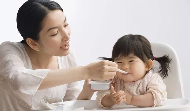 厌食症|4岁女童患上“厌食症”，医生提醒：三种错误喂饭方式家长要避免