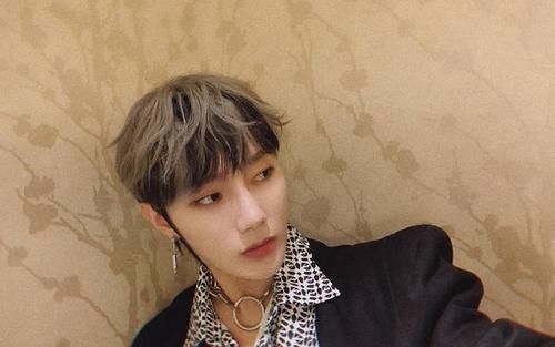  萧山|R1SE家境揭秘，萧山阔少何洛洛，茶庄少主焉栩嘉，而他最富有