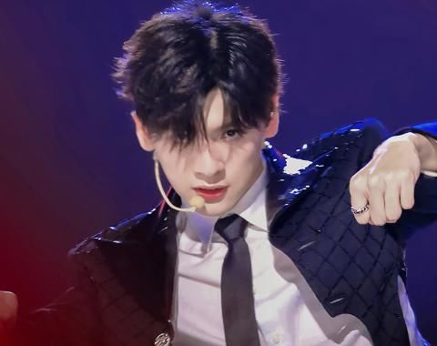  排名|超新星排名，焉栩嘉逆袭成第1，何洛洛第6，翟潇闻名次不理想