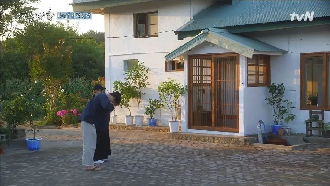  抄袭|罗英锡PD新综涉嫌抄袭？网友发帖列出众多证据！节目组正式否认！