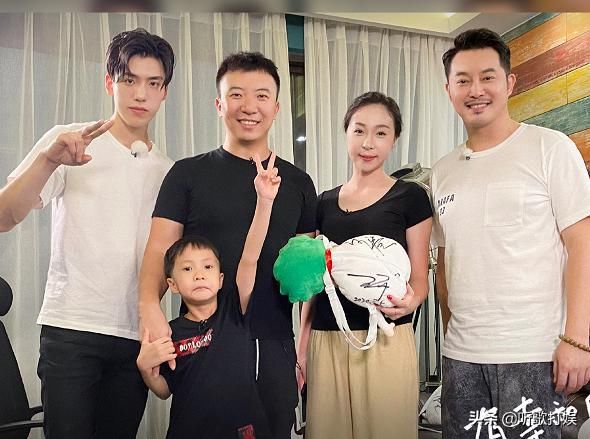  期节目的嘉|《未知的餐桌》下期节目要火，秦昊来做客，光预告连看两遍不过瘾