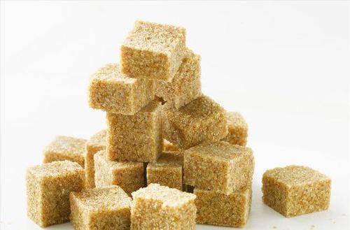  红糖|红糖营养高，多吃能补铁，治痛经吗，看完心中自有答案