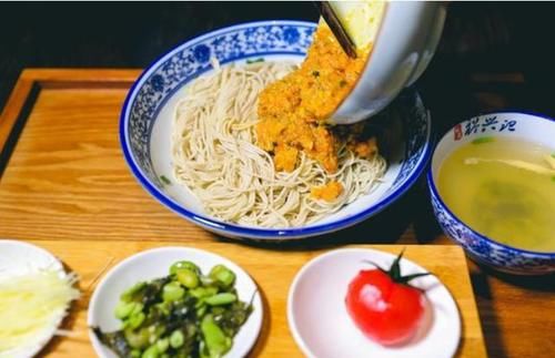 上海|吃法不要这么简单粗暴，请让大闸蟹＂死得其所＂