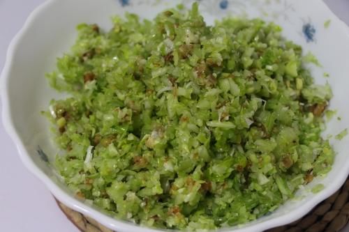 就可以|秋季吃包子,芹菜加它味道香,多吃蔬菜营养棒,不秋燥肠胃无负担