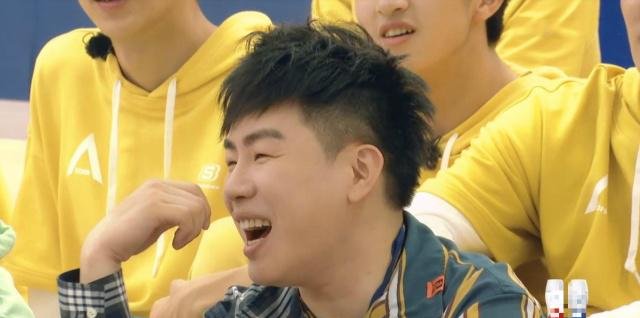  私底下|“上镜的演员，私底下都瘦得像鬼”，秦岚叹中年女星生存难