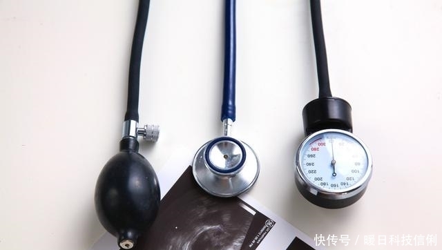 患者|医疗纠纷:病房安全方面存在不足,致抑郁症患者住院期间跳楼身亡