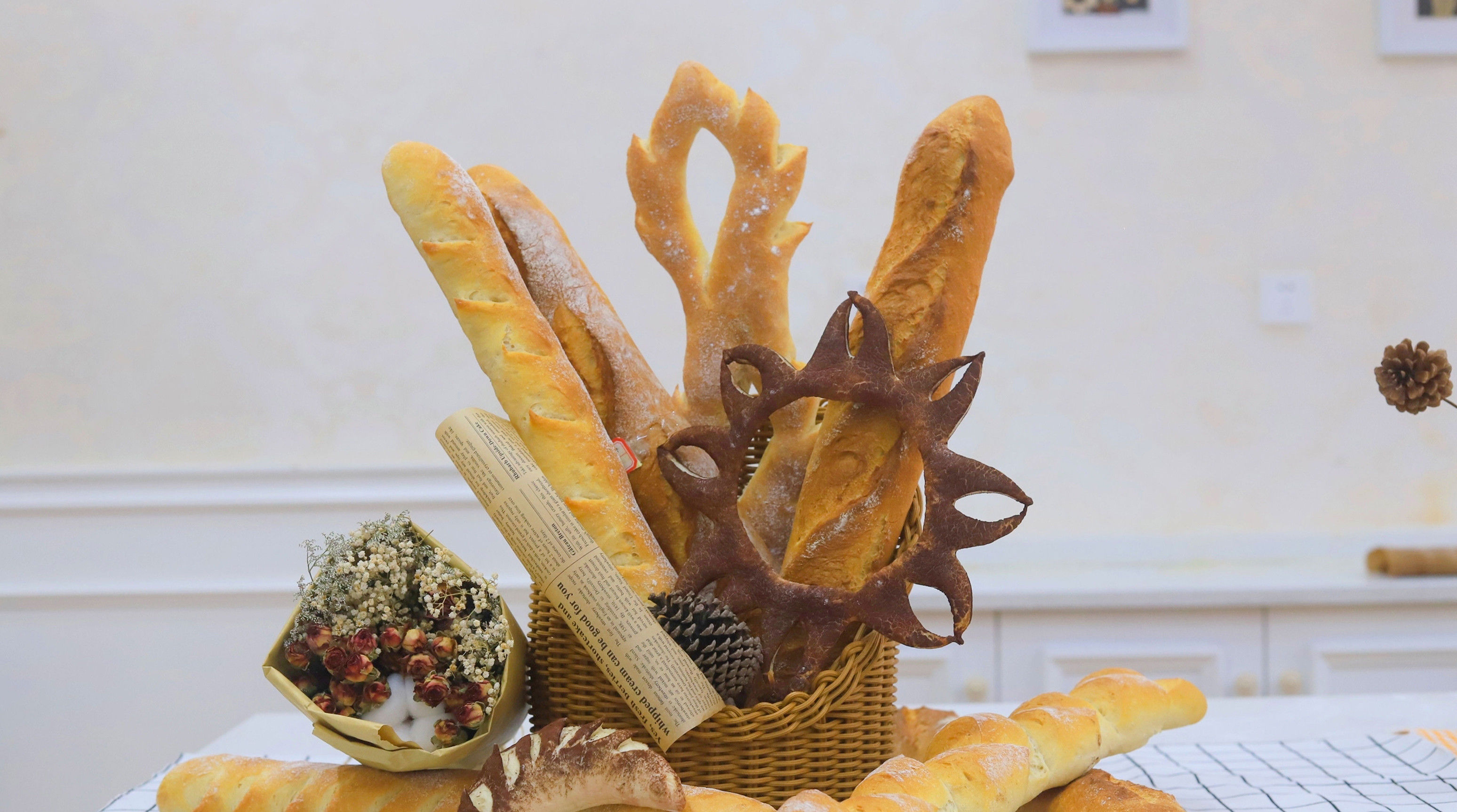  示鸡蛋|判断鸡蛋新鲜与否的4个小技巧, 西点师们注意啦