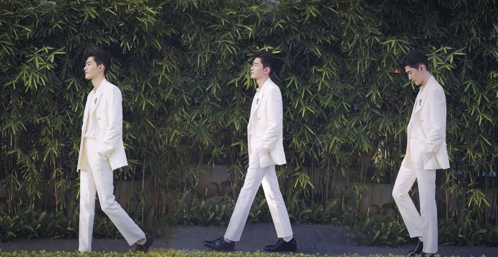  发文|张翰发文：不惧时光。工作室转发：时光流转，幸好身边的人一直未变