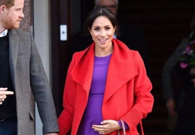  新书|39岁梅根新书爆料！种种不如意甩锅王室，网友：被哈里宠成巨婴