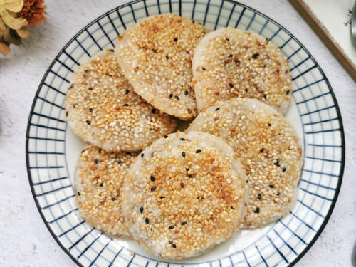  蜜红豆|比糖糕还好吃的糯米饼，不发面不醒面，酸甜开胃，一口平底锅搞定