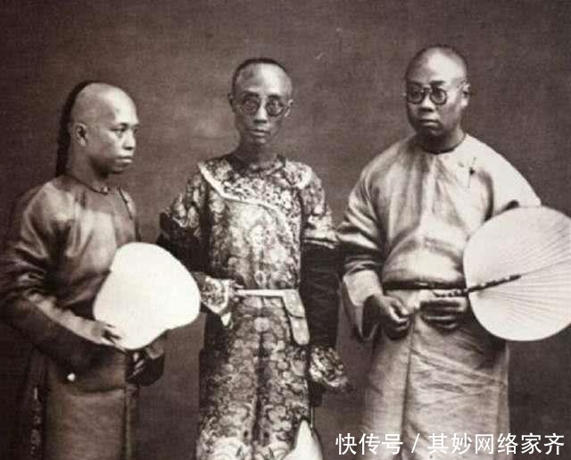 清朝|真实罕见的老照片:穷人在流浪,富人在欢笑,这才是真正的大清朝