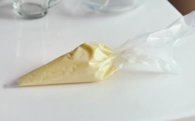  蛋清|在家用面粉和蛋清就能做的小零食，酥脆可口，健康无添加