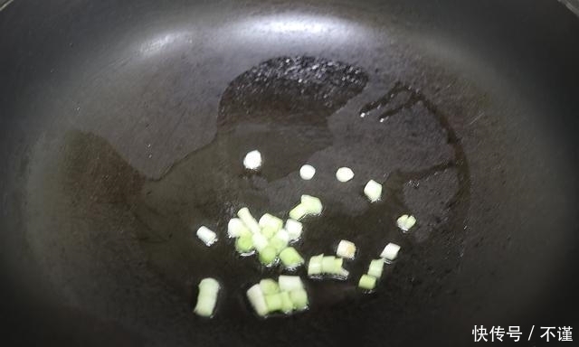 爽口|立秋后多吃1碗汤,原汁原味真爽口,自带清香,几分钟出锅超快