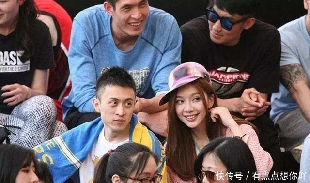 王思聪|沪上皇秦奋: 手表500万、名车亿元, 老爸比王健林还有钱, 什么来头？