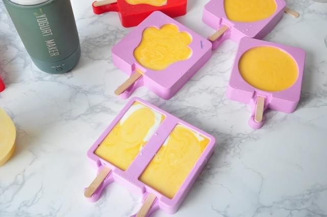  酸甜|天热，雪糕就在家自己做吧！就用水果加酸奶，酸甜解暑，低糖低脂