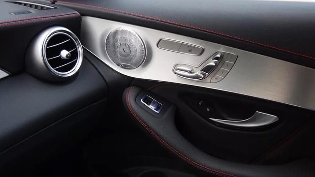 AMG|2020款奔驰AMG GLC43：谁说奔驰Coupe就虚荣？