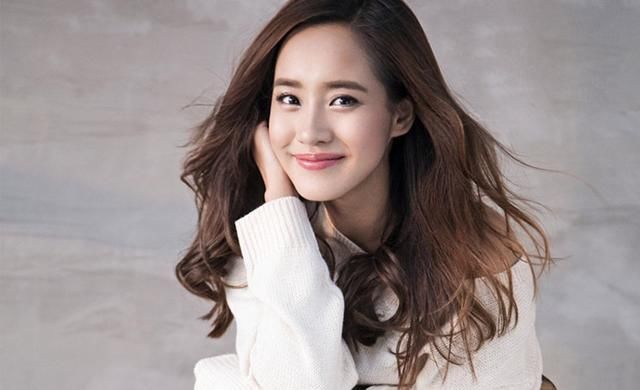  组内|组内表现最好却一轮游，沦为伊能静工具人的王智，其实比她更优秀