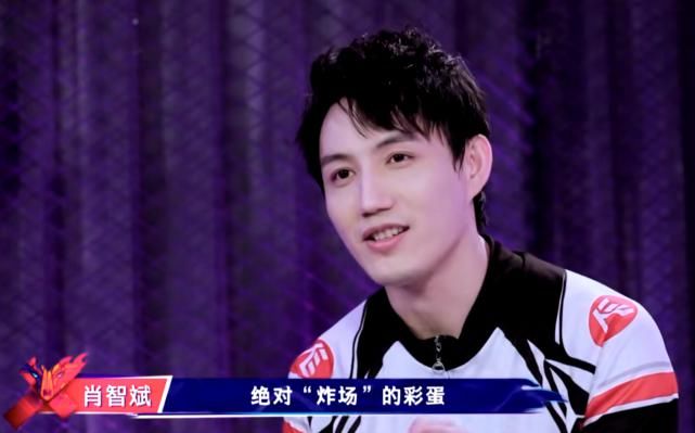  肖杰|《街舞3》肖杰摔倒只是节目效果？种种迹象表明他在硬撑