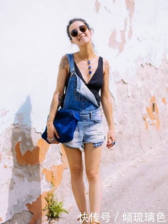内搭一|这几款夏日背带短裤,秀出大长腿,清爽又减龄