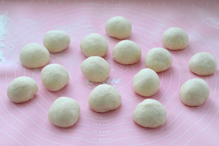 松软|土豆泥还能做面包，色泽金黄、咸香松软，带给你不一样的味蕾体验