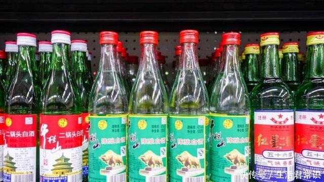 在生活中|“牛二”明明是公认的“酒精酒”,为何在生活中还那么的受欢迎