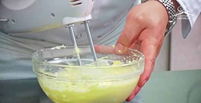  口感|夏天不能少了冰淇淋，蓝莓冰淇淋制作方法了解一下