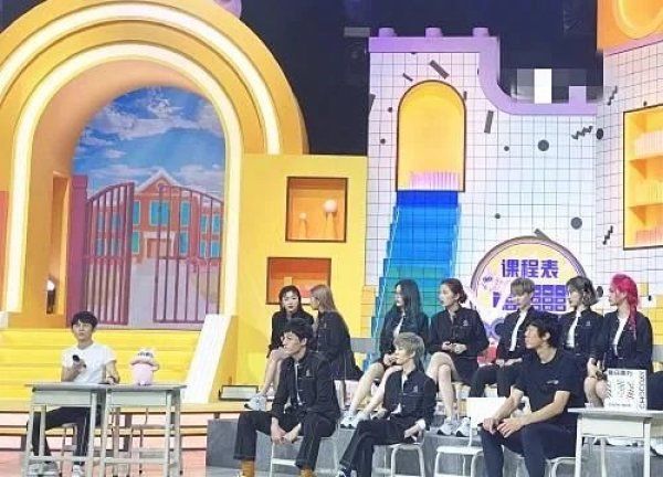  团综|TEH9团综《非日常派对》录制，何炅将参加，还有一位奥运冠军