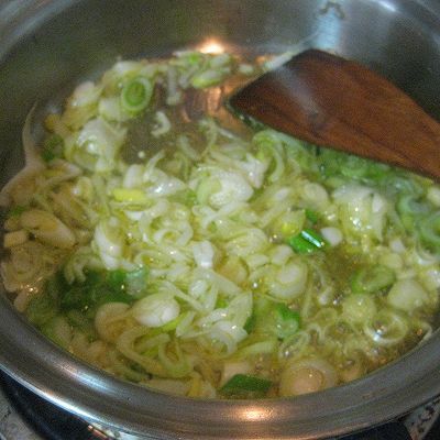  面团|锅盔夹秦椒炒鸡蛋