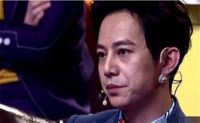 就别|女演员节目中耍酒疯,何炅全程黑脸,井柏然怒批玩不起就别玩!