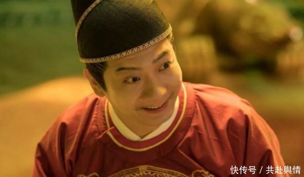 目不识丁的太监,是如何宣读圣旨?添加拼音?