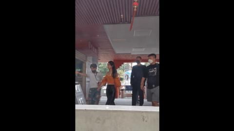  中餐厅|湘江橘子洲头的甜酷girl 赵丽颖现身《中餐厅》发布会现场