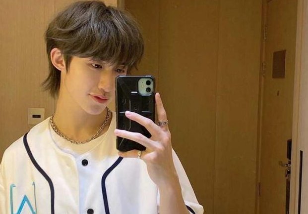  开播|《少年之名》学员有新剧开播，私信营销号求推广，卑微但励志