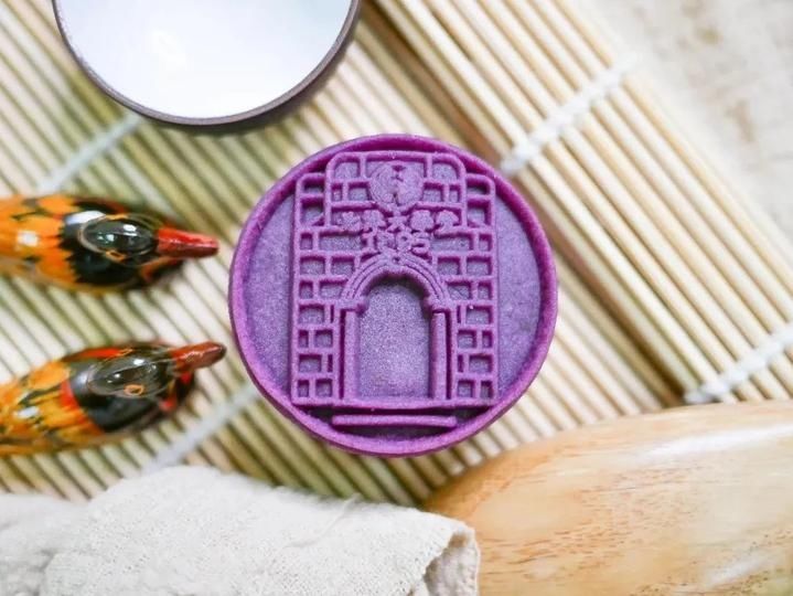 月饼|发月饼啦,快来尝尝高校里的中秋味道