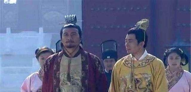 担心|同为皇帝，为何朱元璋很放心太子朱标，而康熙却很担心胤礽夺权？