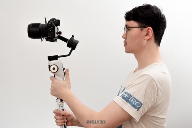  皓月|解锁4轴运动的无限创意：slypod魔杖+AirCross2皓月 联动 体验